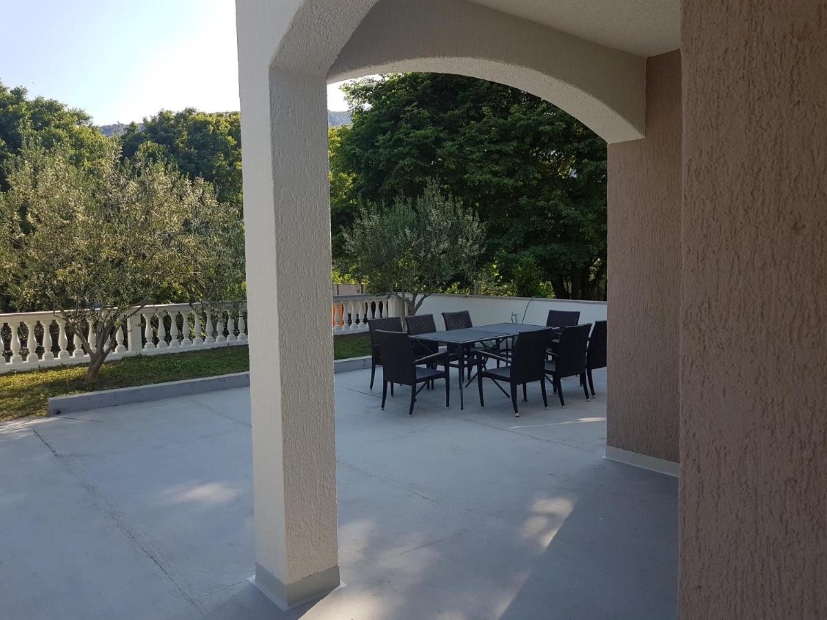 באסקה Apartments Andrea II מראה חיצוני תמונה