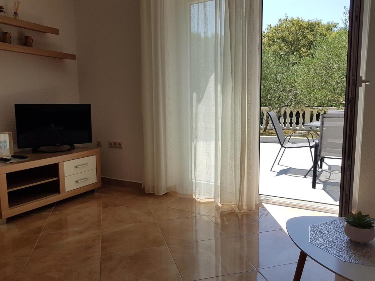 באסקה Apartments Andrea II מראה חיצוני תמונה