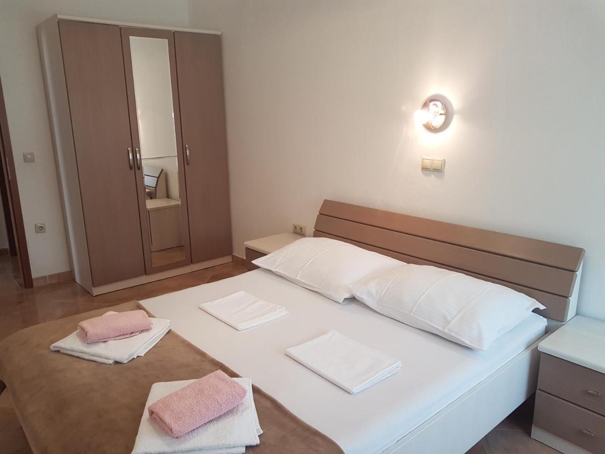 באסקה Apartments Andrea II מראה חיצוני תמונה
