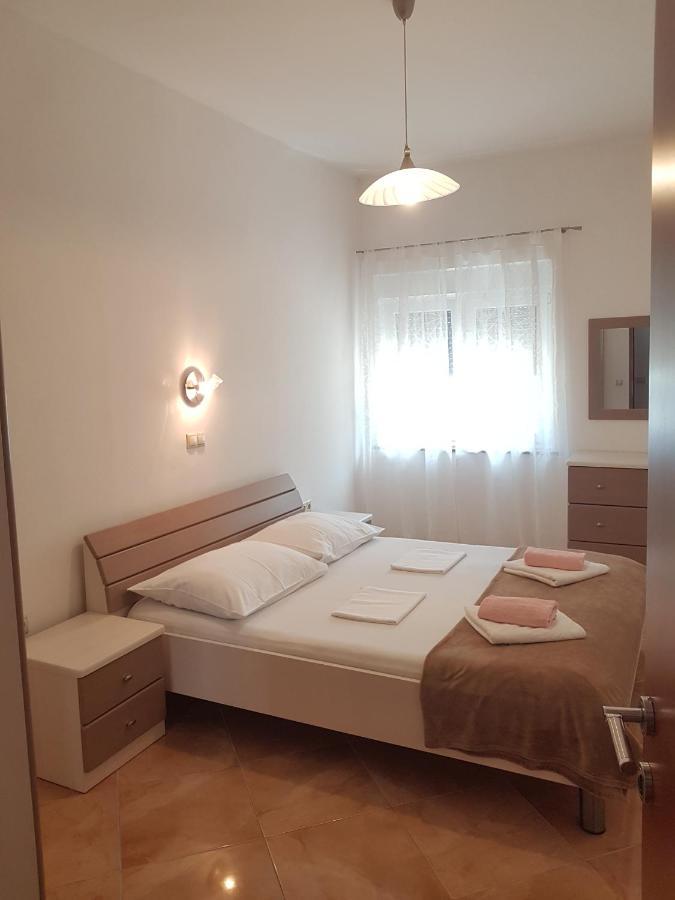 באסקה Apartments Andrea II מראה חיצוני תמונה