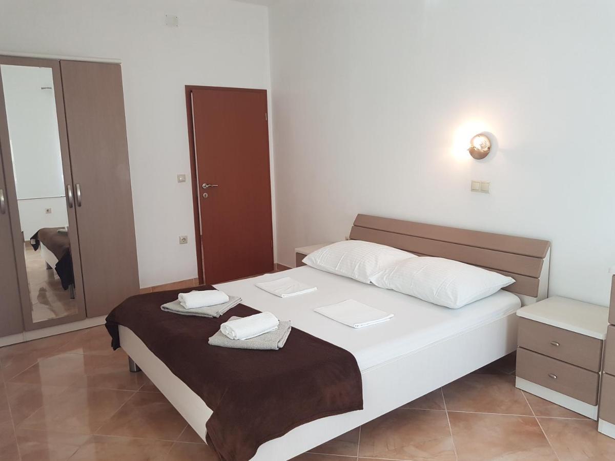 באסקה Apartments Andrea II מראה חיצוני תמונה
