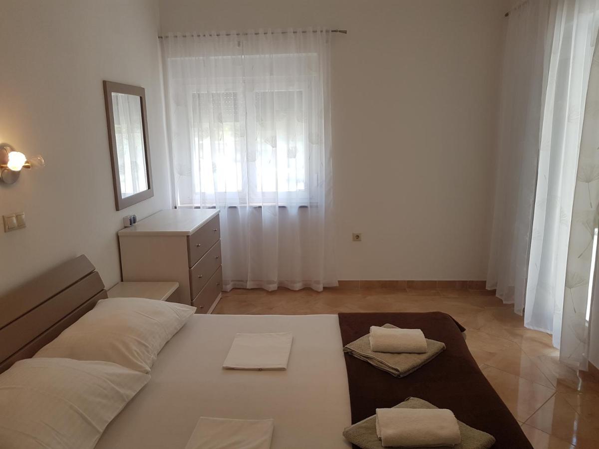 באסקה Apartments Andrea II מראה חיצוני תמונה