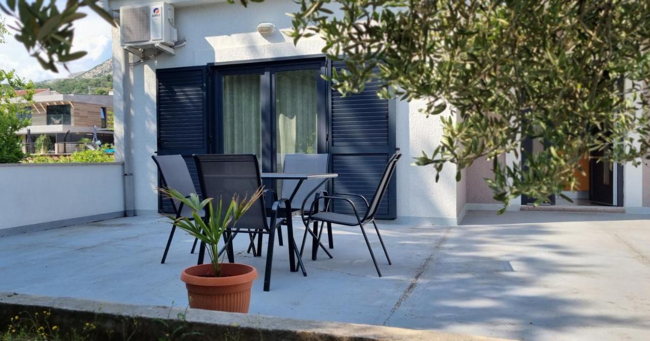 באסקה Apartments Andrea II מראה חיצוני תמונה