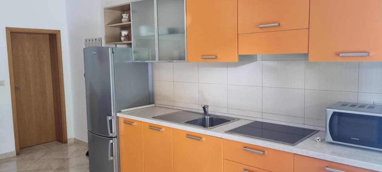 באסקה Apartments Andrea II מראה חיצוני תמונה