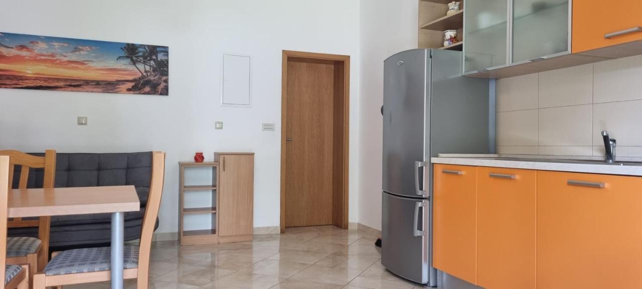 באסקה Apartments Andrea II מראה חיצוני תמונה
