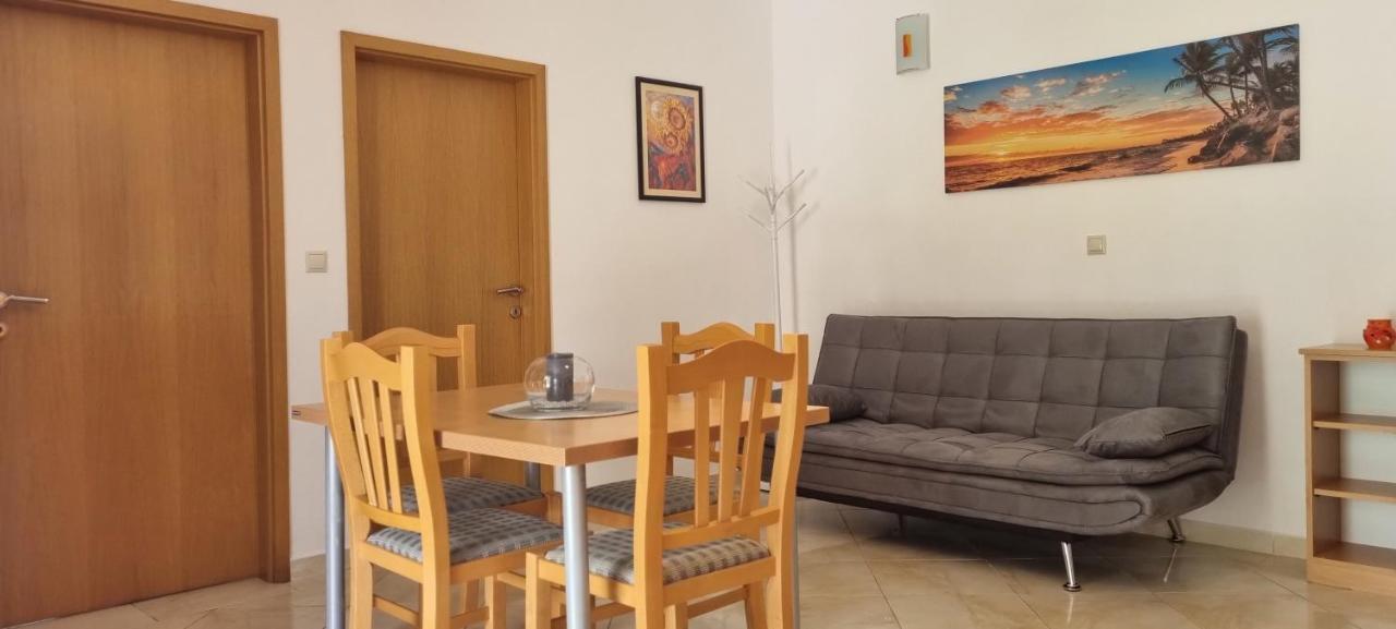 באסקה Apartments Andrea II מראה חיצוני תמונה