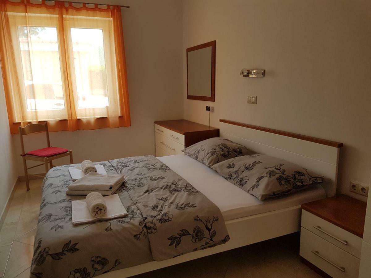 באסקה Apartments Andrea II מראה חיצוני תמונה